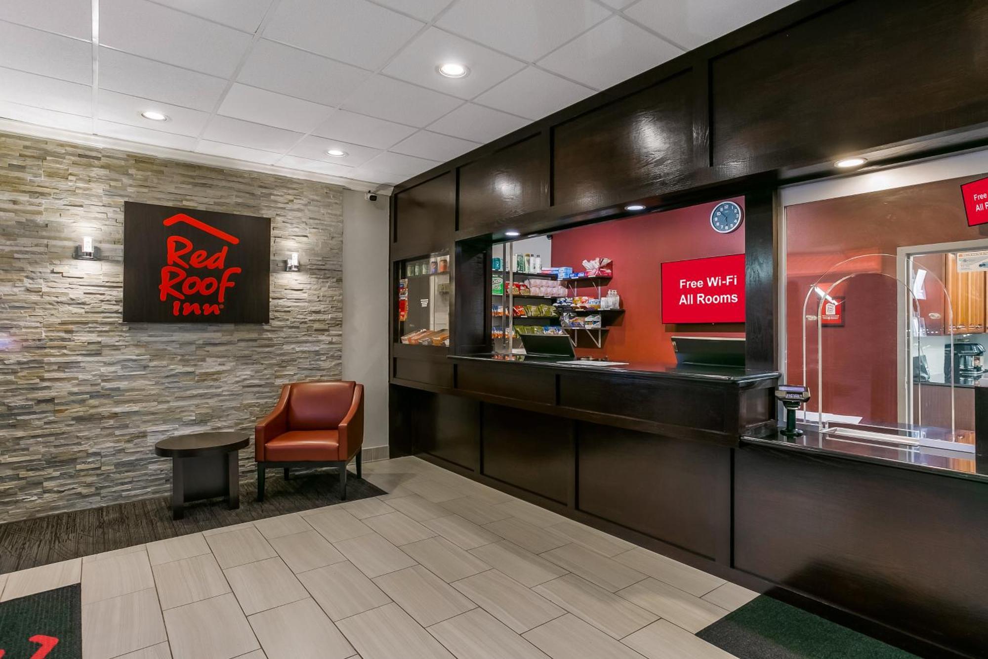 Red Roof Inn Baltimore Windsor Mill Bagian luar foto