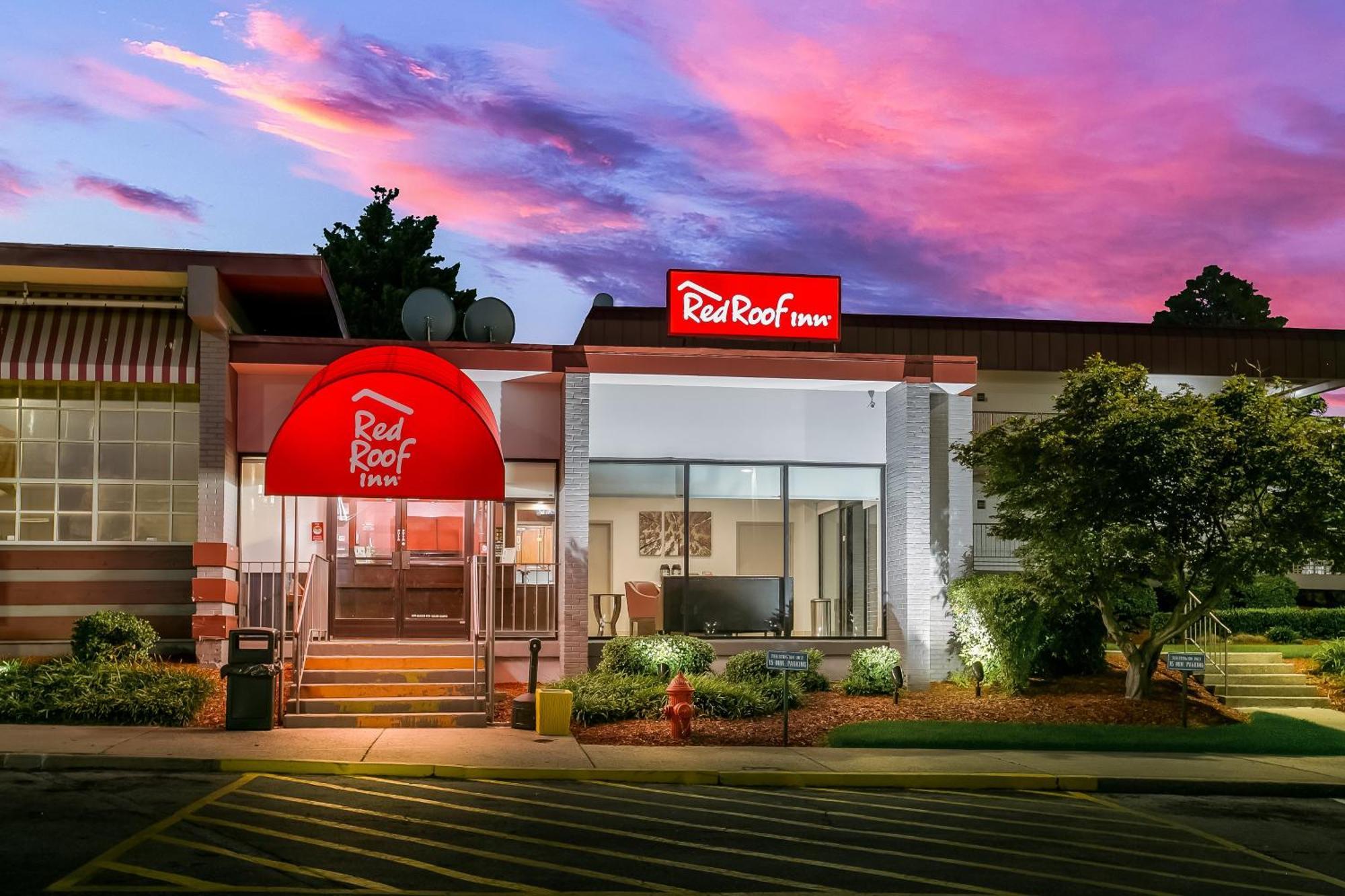 Red Roof Inn Baltimore Windsor Mill Bagian luar foto